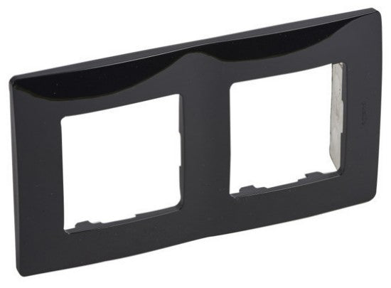 LEGRAND Niloé 397052 onyx fekete keret 2-es