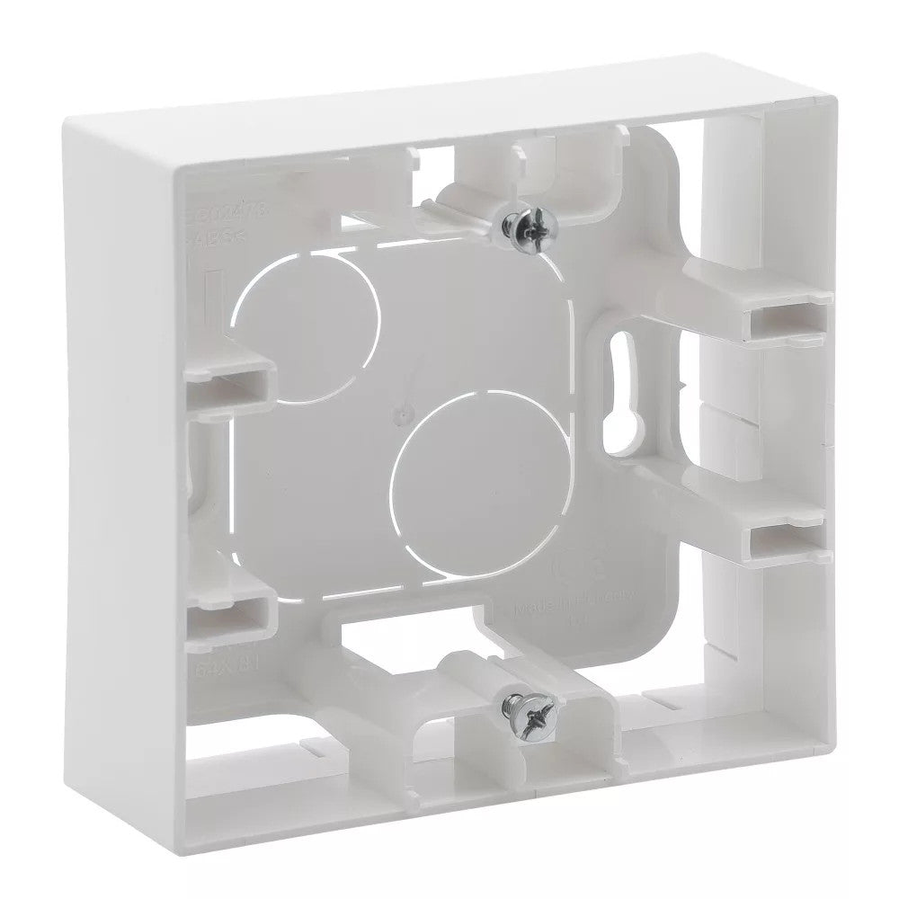 LEGRAND Niloé Step fehér kiemelődoboz, egyes 863197