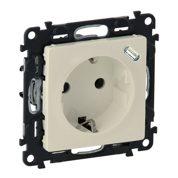 Legrand valena life 2P+F csatlakozóaljzat+ USB C-túpusú 1,5A-5V-7,5W töltőaljzat, körmös/csavaros rögz, rugós beköt, Elefántcsont 753235