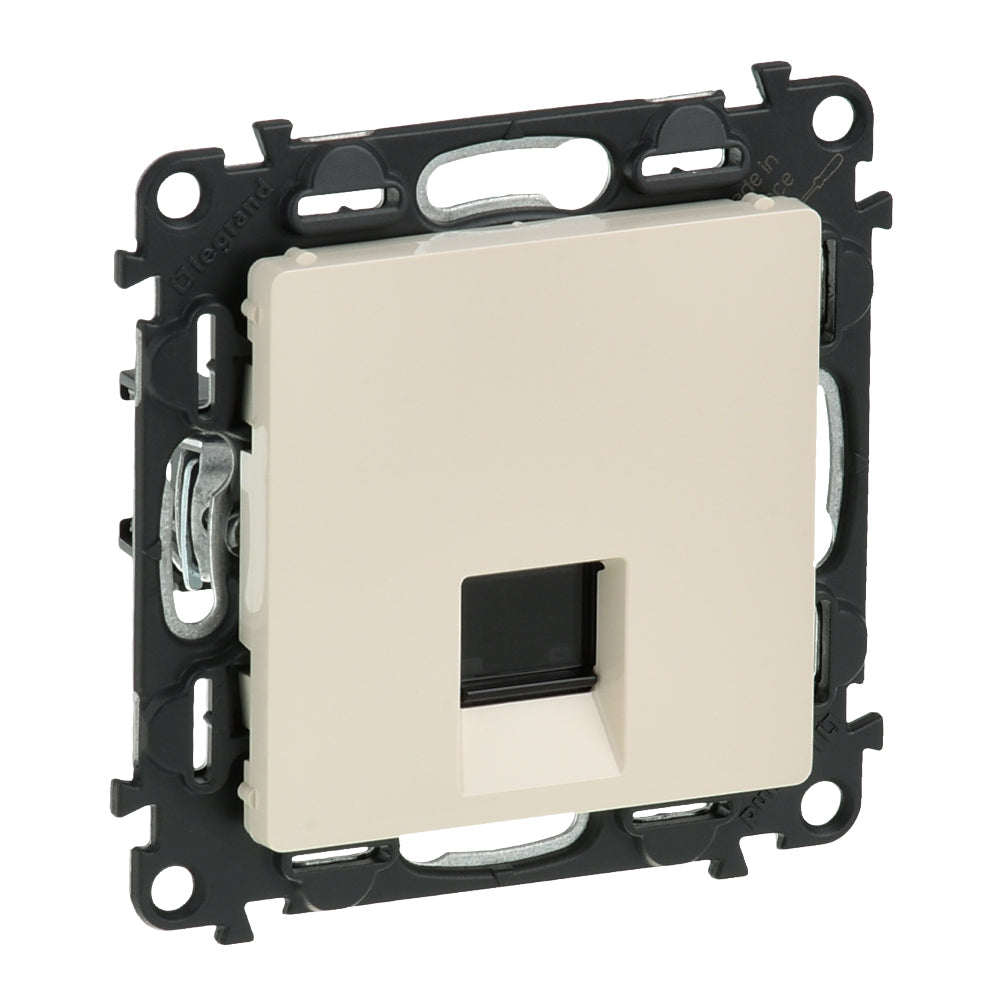 Legrand valena life 1xRJ45 Cat. 6 STP csatlakozóaljzat elefántcsont