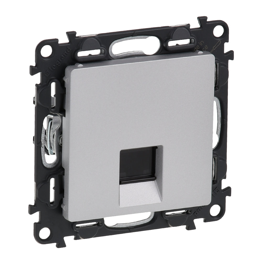 Legrand valena life 1xRJ45 Cat. 5e UTP csatlakozóaljzat alumínium