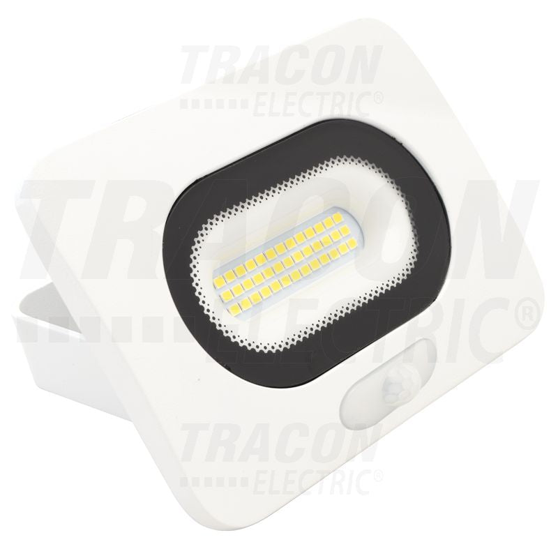 Tracon LED reflektor, RSMDLFM széria Fehér Mozgásérzékelővel 10W, 4000K, IP65, 220-240V AC, 800lm, 110°, 3-10m, EEI=G