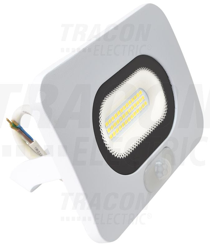 Tracon LED reflektor, RSMDLFM széria Fehér Mozgásérzékelővel 30W, 4000K, IP65, 220-240V AC, 2700lm,110°, 3-10m, EEI=F