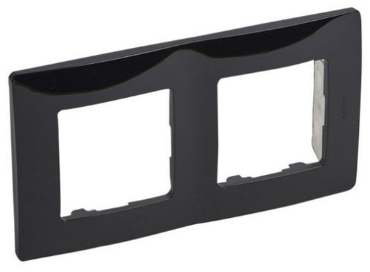 LEGRAND Niloé 397052 onyx fekete keret 2-es