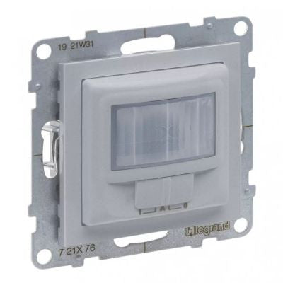 LEGRAND Suno alumínium mozgásérzékelős (PIR) kapcsoló, 2-150 W (LED max. 100 W) beépített nyomóval, 2 vezetékes, alumínium 721376A