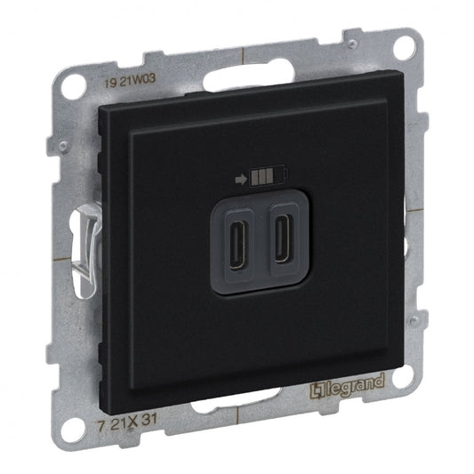 LEGRAND Suno fekete 2xUSB-C csatlakozóaljzat, 3 A - 15 W, keret nélkül 721431