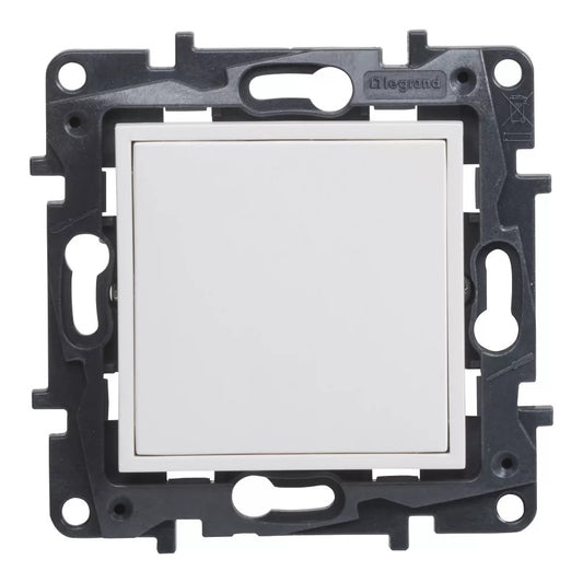 LEGRAND Niloé Step fehér vakfedél 863100