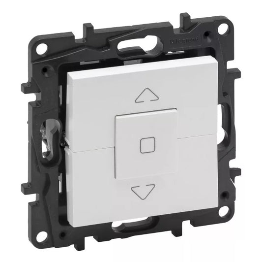 LEGRAND Niloé Step fehér NR105 redőnynyomó (2 állású) 6A 863143
