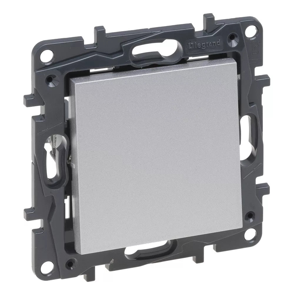 LEGRAND Niloé Step alumínium 107 keresztkapcsoló, 10AX 863307