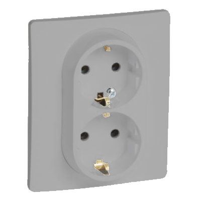 LEGRAND Niloé Step alumínium 2x2P+F csatlakozóaljzat (rugós), biztonsági zsaluval 863322