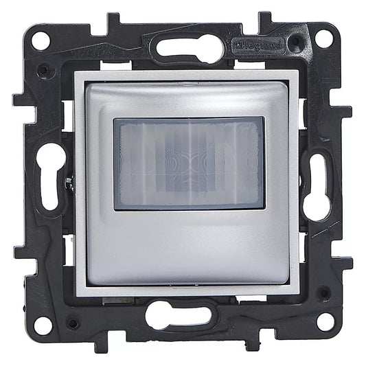 LEGRAND Niloé Step alumínium mozgásérzékelős kapcsoló 3 - 250W, 120°, 2 vezetékes 863348A
