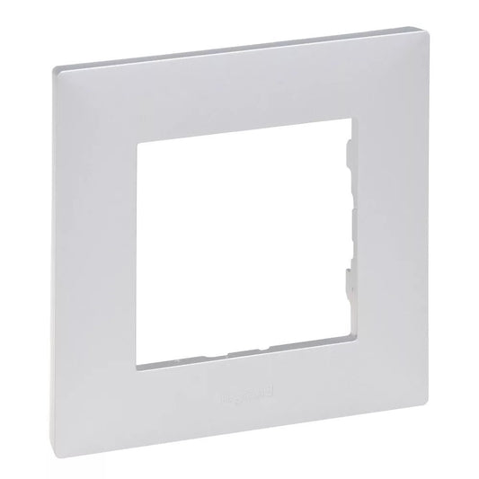 LEGRAND Niloé Step alumínium keret 1-es 863391