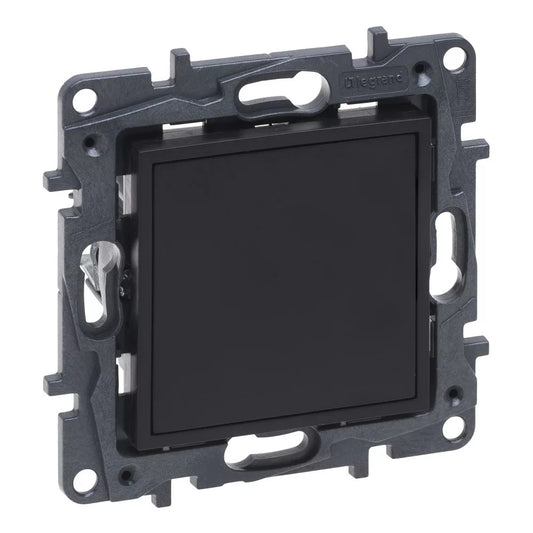 LEGRAND Niloé Step fekete vakfedél 863500