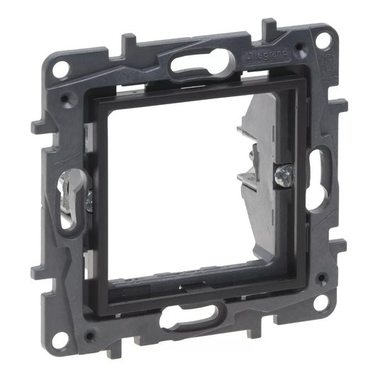 LEGRAND Niloé Step fekete adapter Program Mosaic-hoz 863589