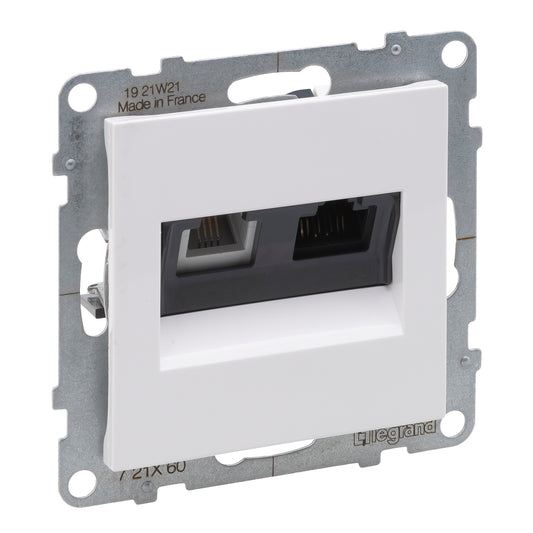 LEGRAND Suno fehér RJ 11 telefon + RJ 45 Cat.6 UTP csatlakozóaljzat, keret nélkül 721160