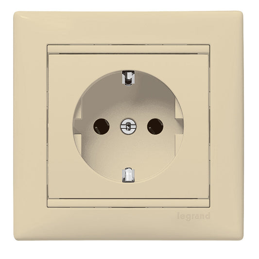 Legrand Valena Legrand 2p+F csatlakozóaljzat elefántcsont