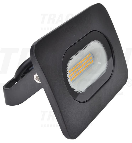 Tracon LED reflektor, RSMDL széria   Fekete 20W, 3000K, IP65, 220-240V AC, 1500lm, EEI=G