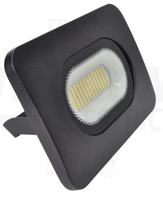 Tracon LED reflektor, RSMDL széria   Fekete 220-240V AC, 50W, 4000K, IP65, 4000lm, EEI=G