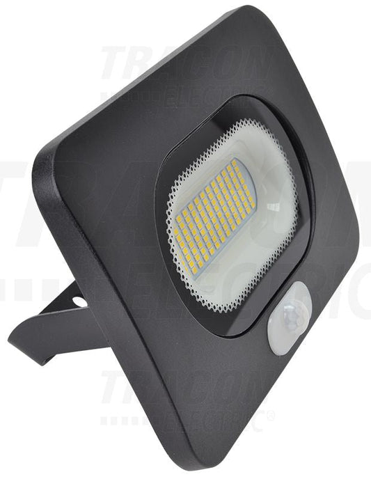 Tracon LED reflektor, RSMDLM  Ferkete  Mozgásérzékelővel széria 220-240V AC, 50W, 4000K, IP65, 4000lm, 110°, 3-10m, EEI=G